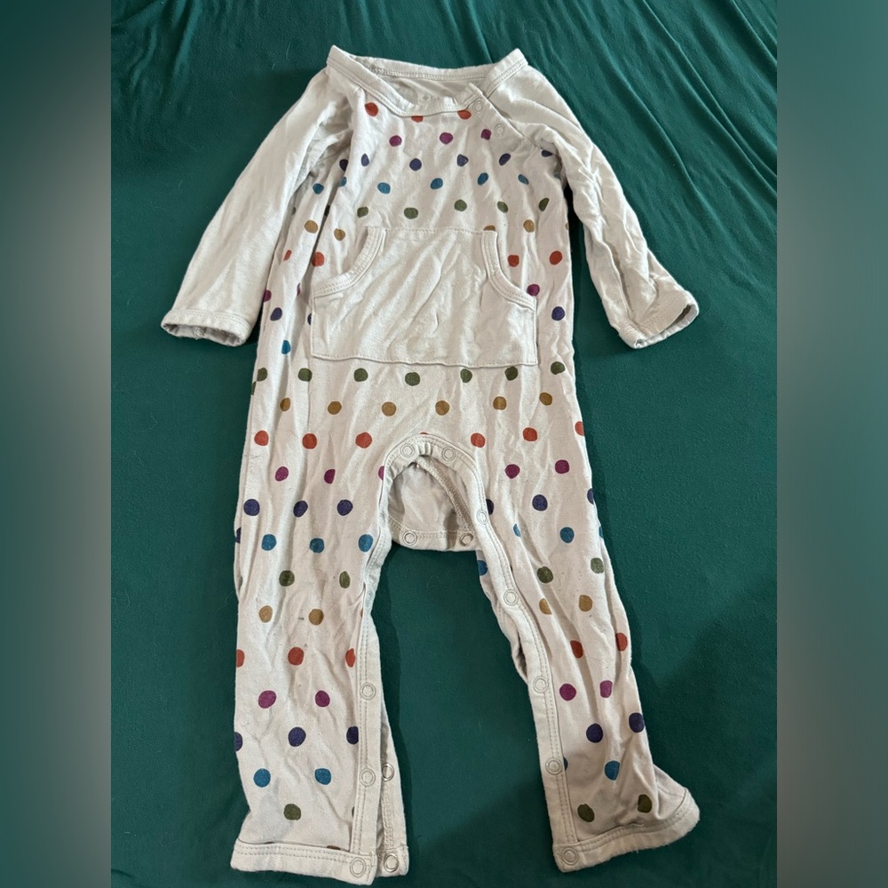 3-6M RETIRED Kyte Polka dot long all in OAT